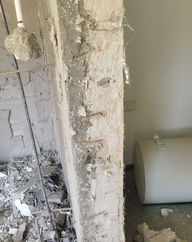 阳台的墙砖空鼓怎么办(阳台墙砖鼓起来好处理吗)